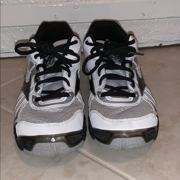 Mizuno Shoes - Mizuno Wave Bolt 7 Volleyball Shoes